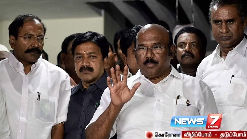 முன்னாள் அமைச்சர் ஜெயக்குமார்