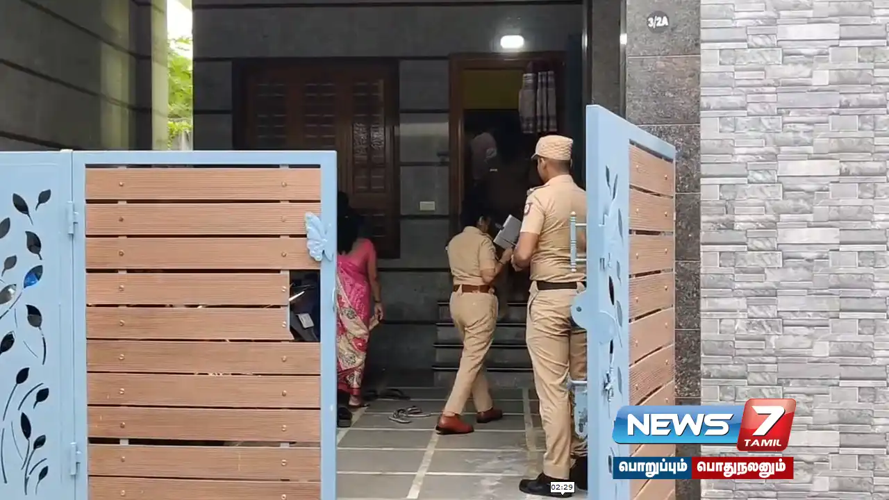 25 pounds of jewelery was stolen from a woman near Borur with anesthetic on her face!