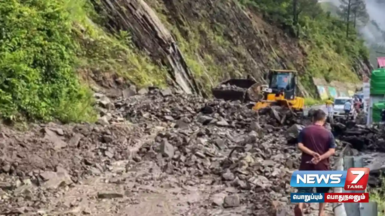 30 people ,spiritual pilgrimage ,Tamil Nadu ,Adi Kailash, Uttarakhand ,rescued ,