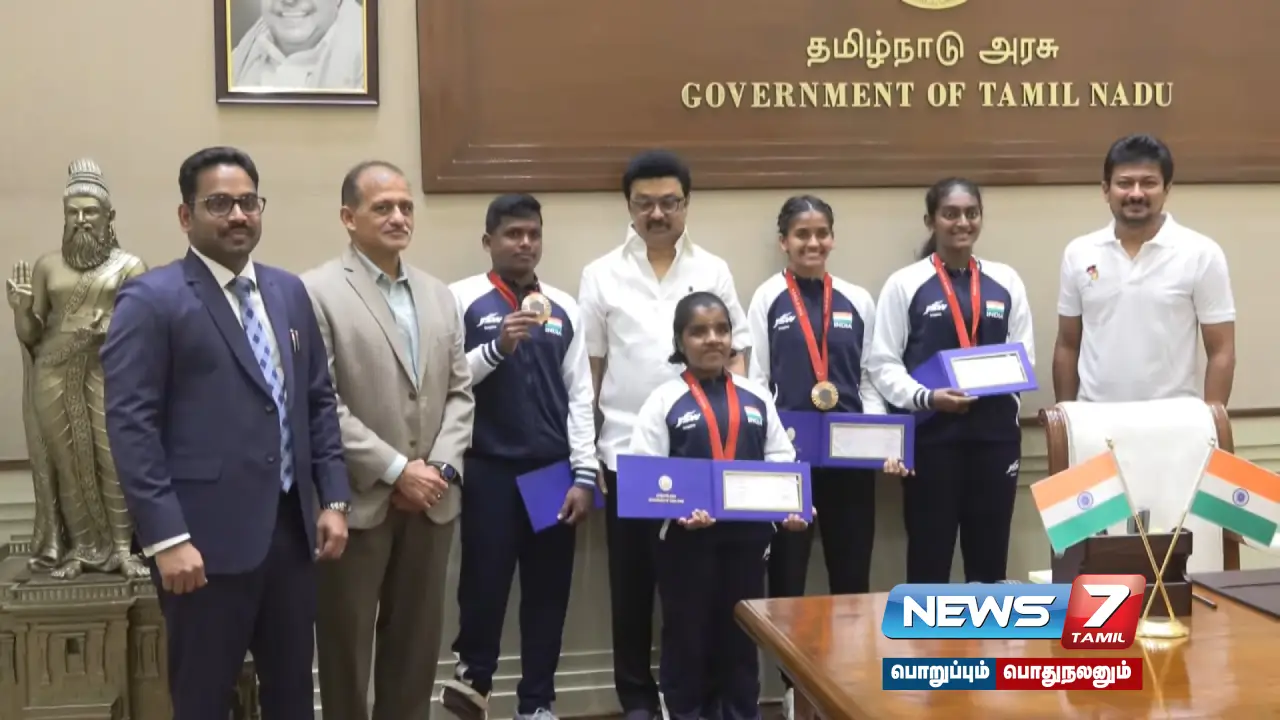 Paralympic medalist, Rs 5 crore check for women athletes - Chief Minister #MKStalin presents!