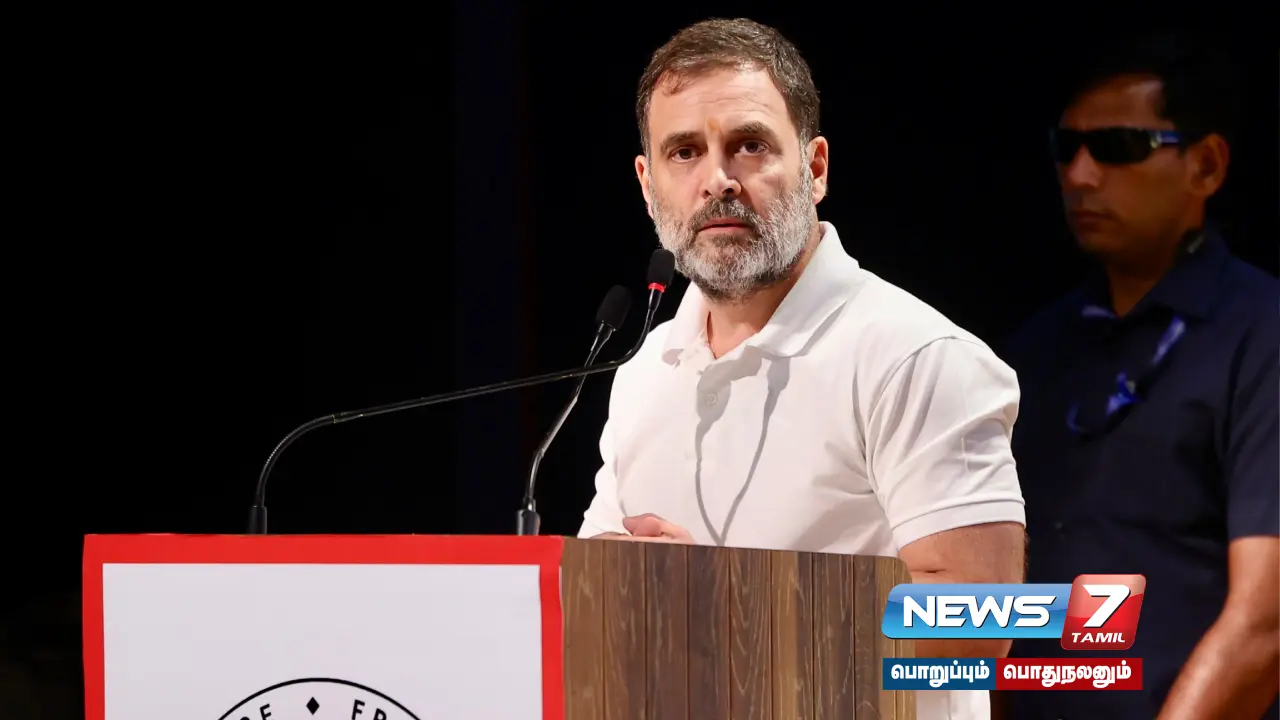 #Jharkhand | “BJP controls all funds and institutions” - #RahulGandhi speech!