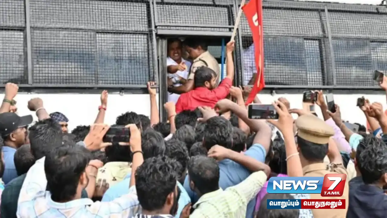 “Interests of Samsung company and workers must be ensured” - #CII and #FICCI report!