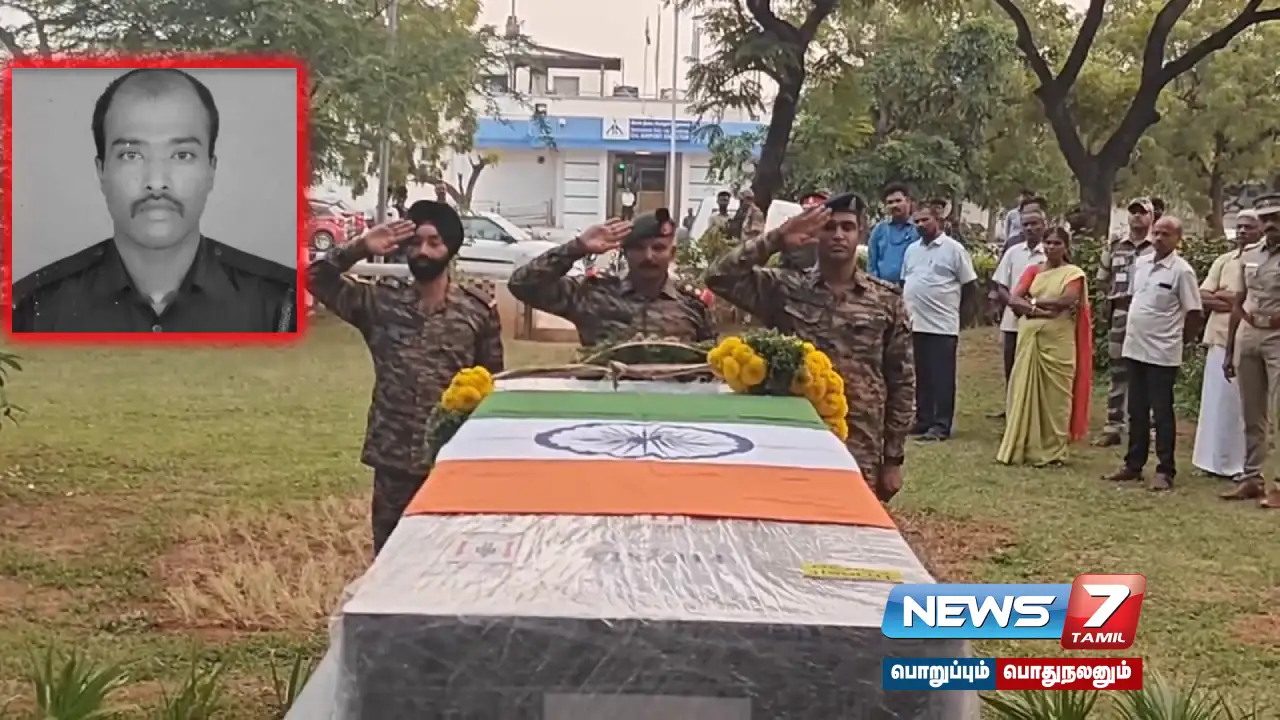 Tamil Nadu Army soldier who died in Rajasthan - Muthu's body, which arrived in Madurai, was paid homage by many, including a senior army officer!