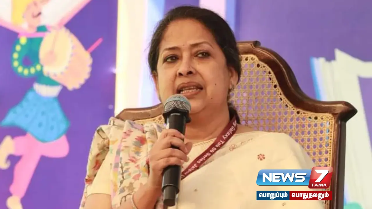 "A memorial for Manmohan Singh is a great idea... but for Pranab Mukherjee.." - Sharmistha Mukherjee is in agony!