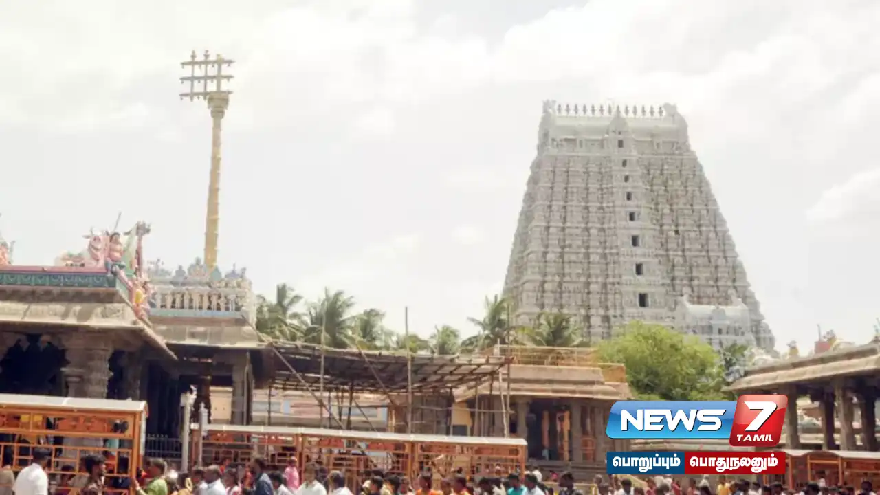Weedy New Year | Devotees gathered in Tiruvannamalai temple!